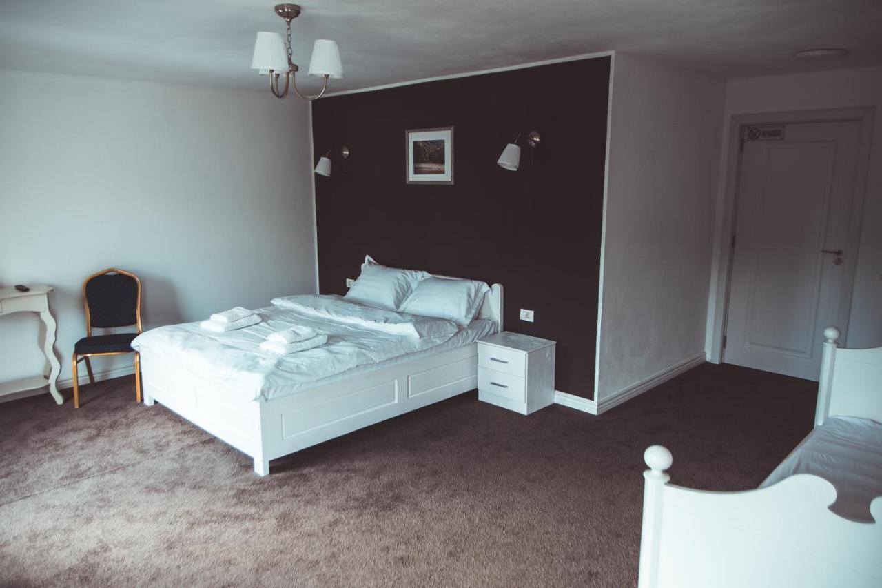 Green Hill Villa Călimăneşti Bagian luar foto