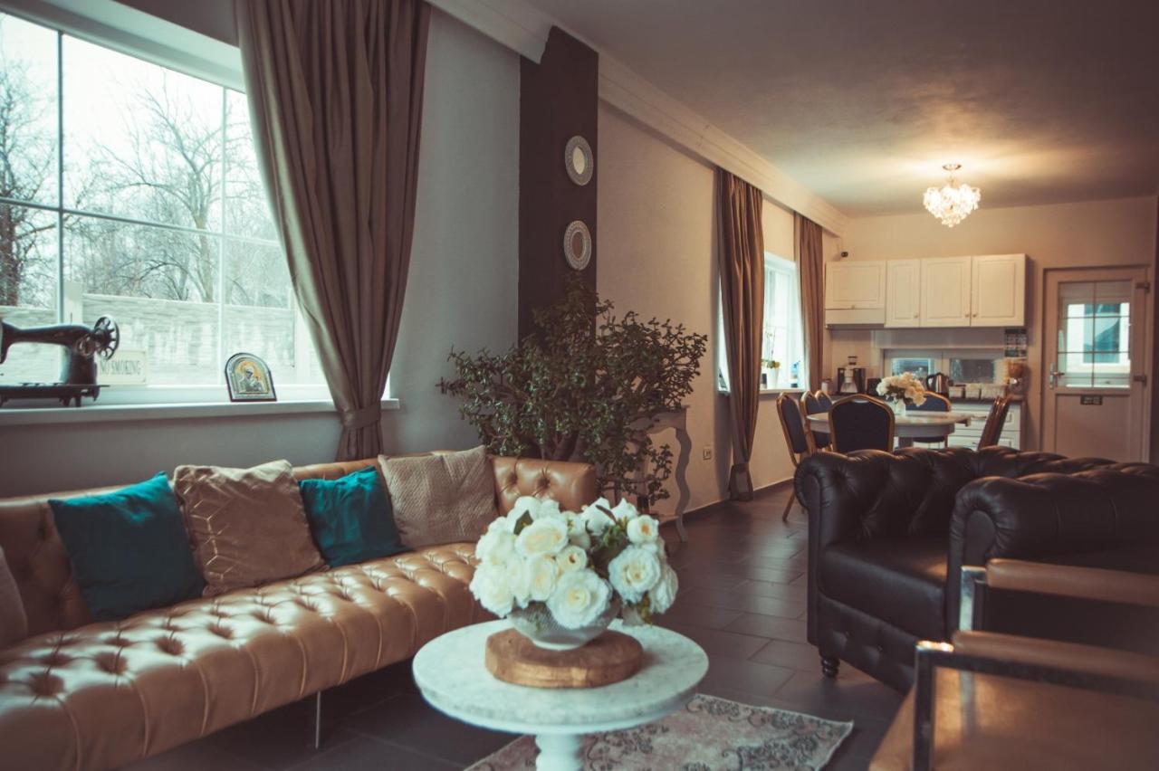 Green Hill Villa Călimăneşti Bagian luar foto